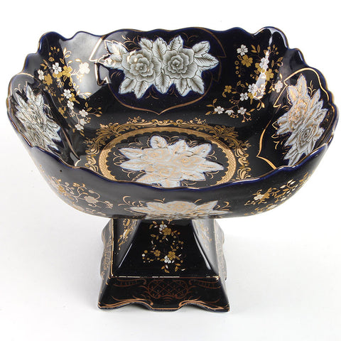 Antique fruit carrier