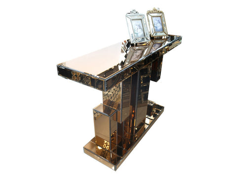 Mirrored Stand